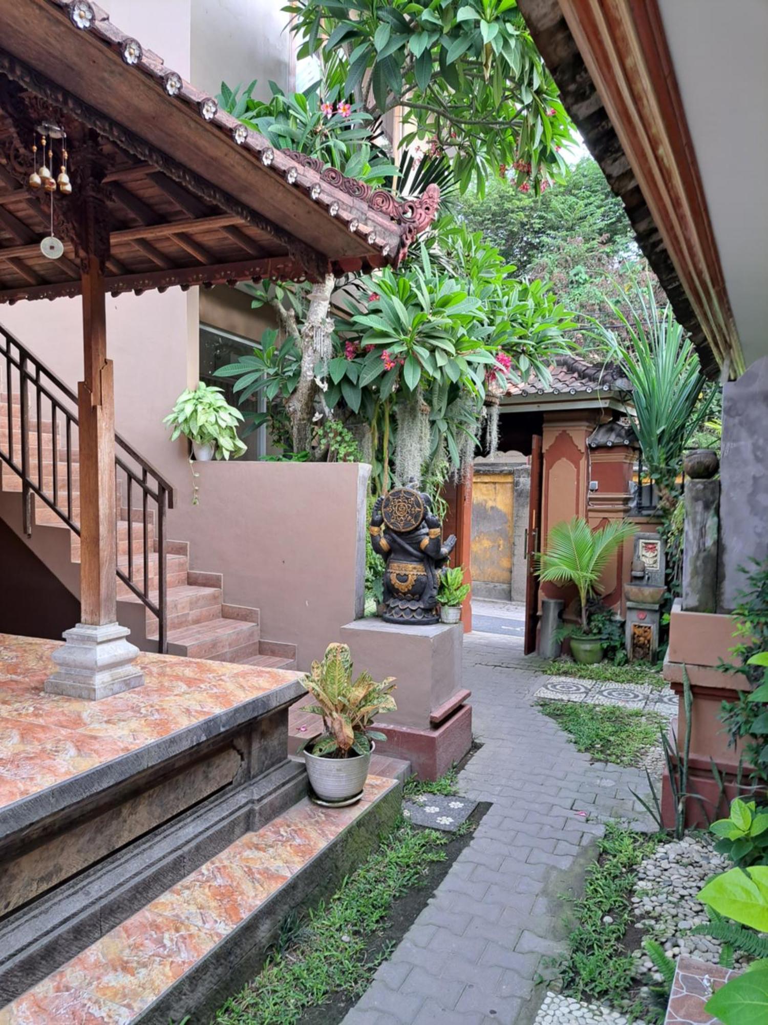 Ascarya Guest House Sanur  Exterior photo